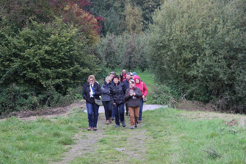 MG Herfstwandeling op 18-10-2015, org. Judith & Monke Menten (27).JPG